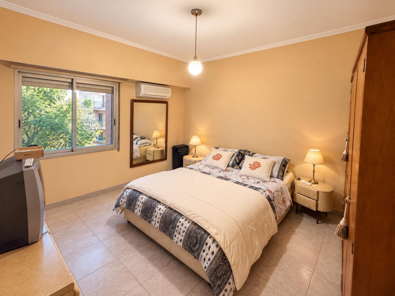 VENTA CASA 6 AMB FLORENCIO VARELA CENTRO — foto 13
