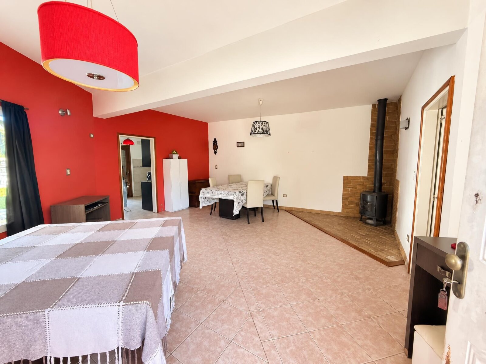 VENTA CASA 6 AMB FLORENCIO VARELA CENTRO — foto 10