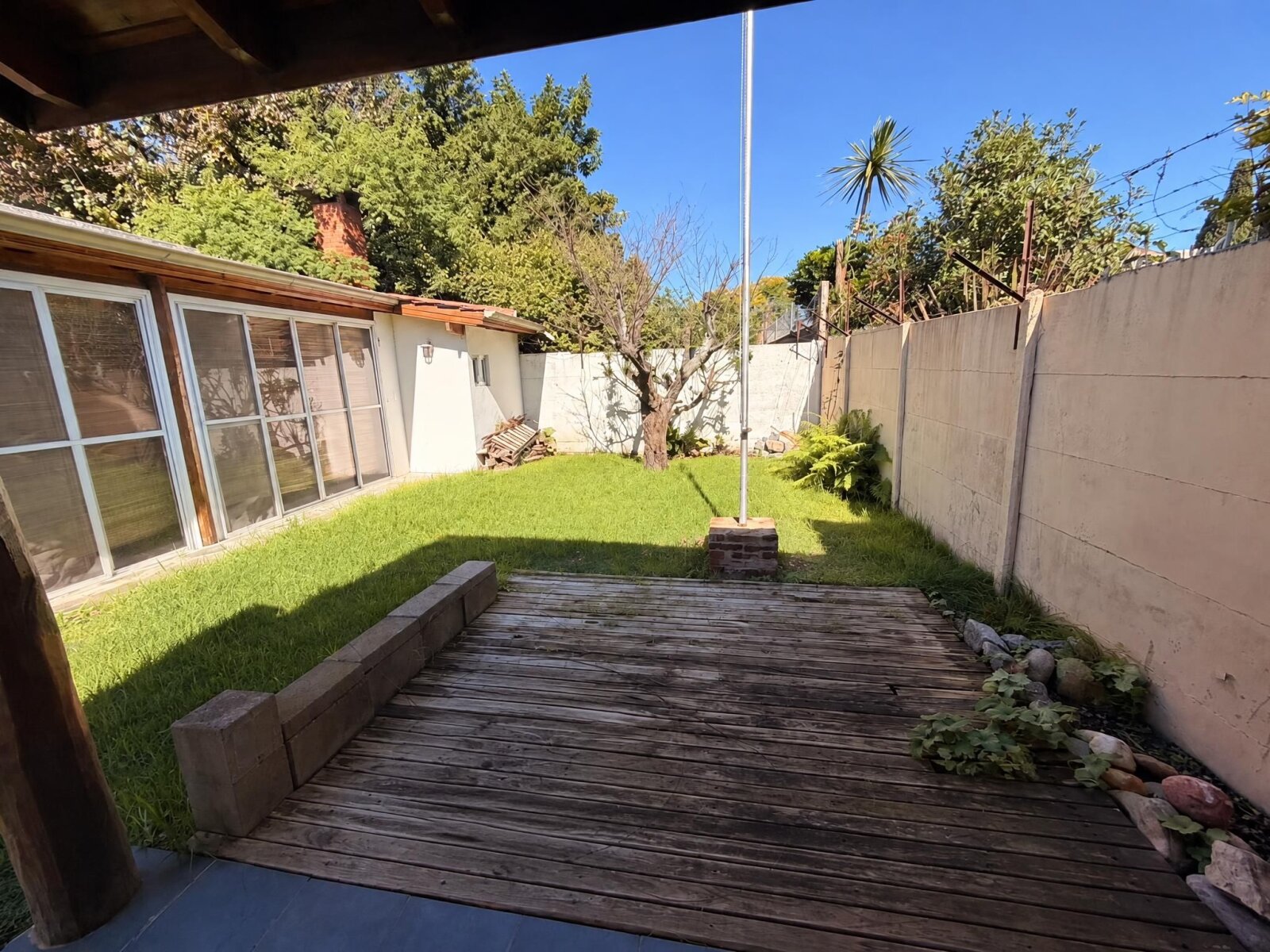 VENTA CASA 6 AMB FLORENCIO VARELA CENTRO — foto 15