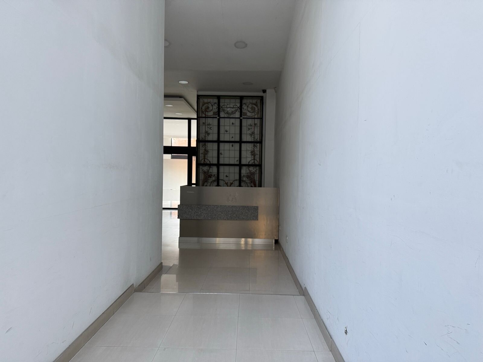 DEPARTAMENTO AMOBLADO EN CENTRO DE ROSARIO — foto 3