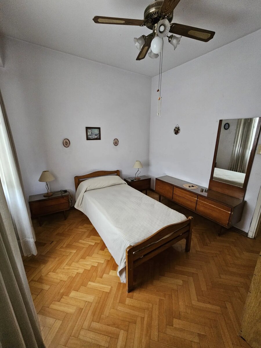 CHACARITA - VENTA 4 AMB. - FRENTE - BALCÓN - OPORTUNIDAD!! - 23