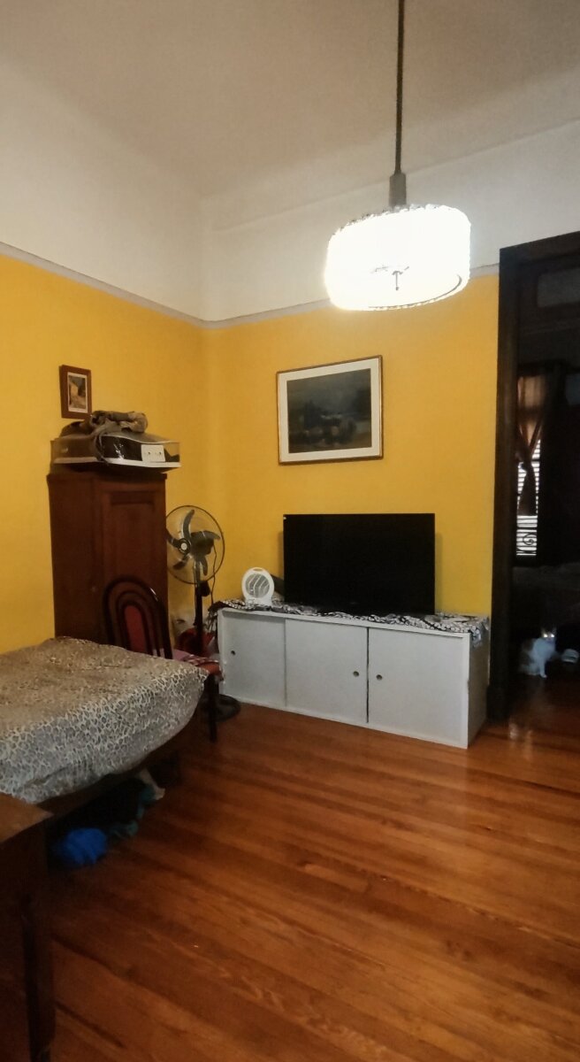 Departamento 3 ambientes a la venta, zona La Boca, con balcón al frente, muy luminoso. — foto 4