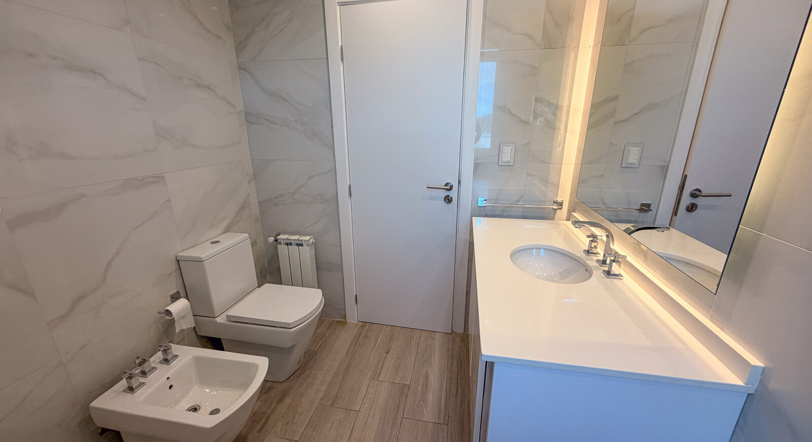 VENTA DEPARTAMENTO 2 DORMITORIOS- 2 COCHERAS- VISTA AL RÍO- AMENITIES - 19