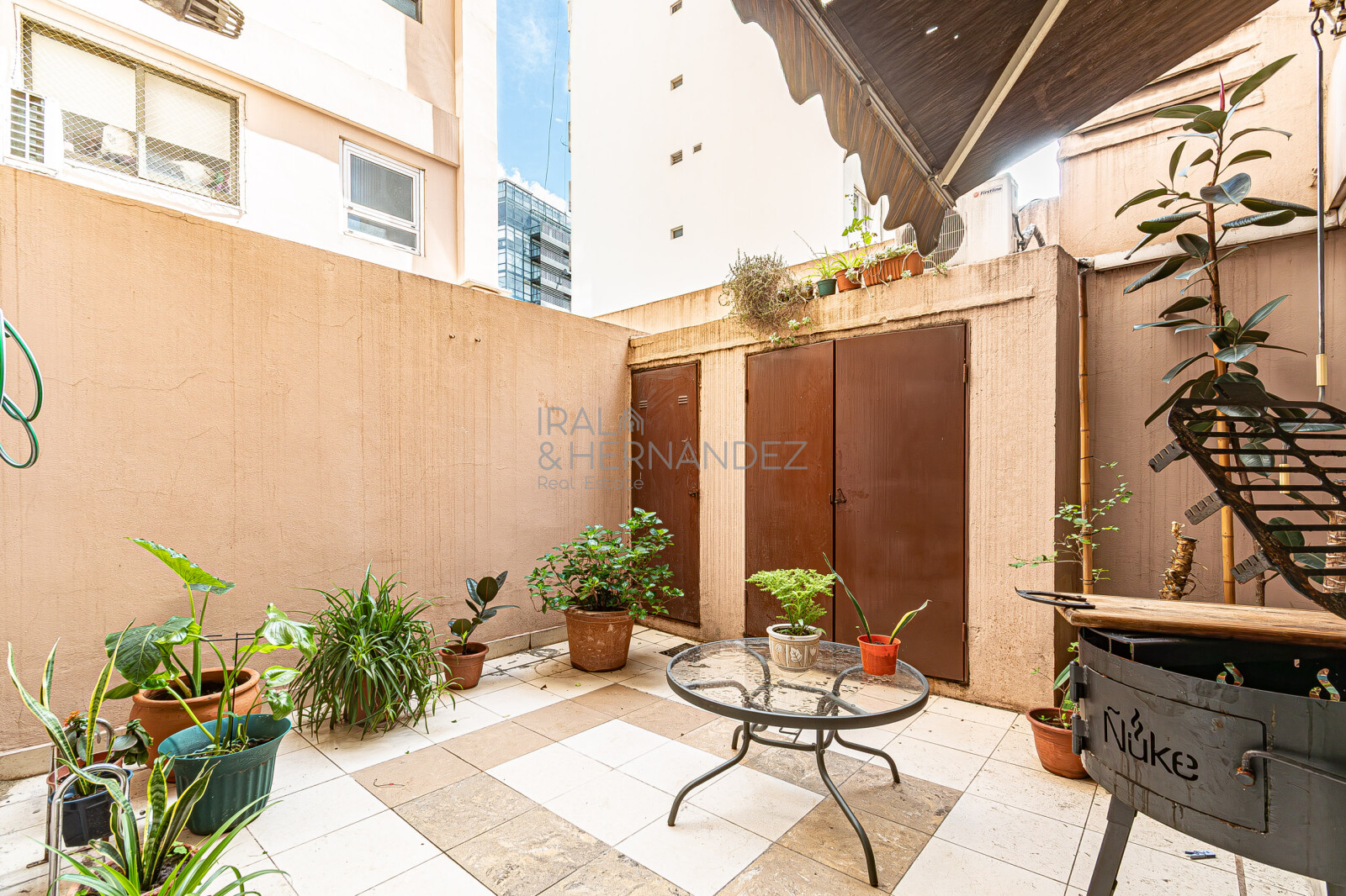 Semipiso 4 ambientes, en Av. Cabildo al 600 - Venta - 23