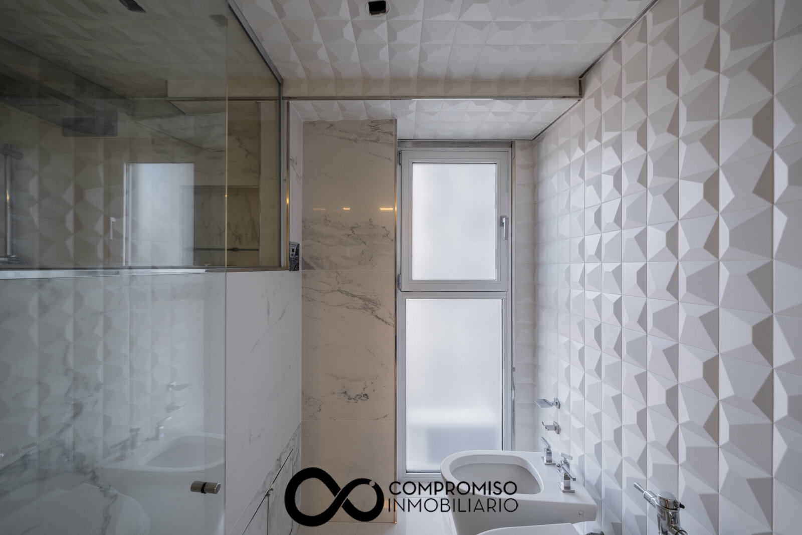 Venta. Departamento 5 Ambientes. Terraza, Quincho, Vista. 2 Cocheras. Palermo - 25