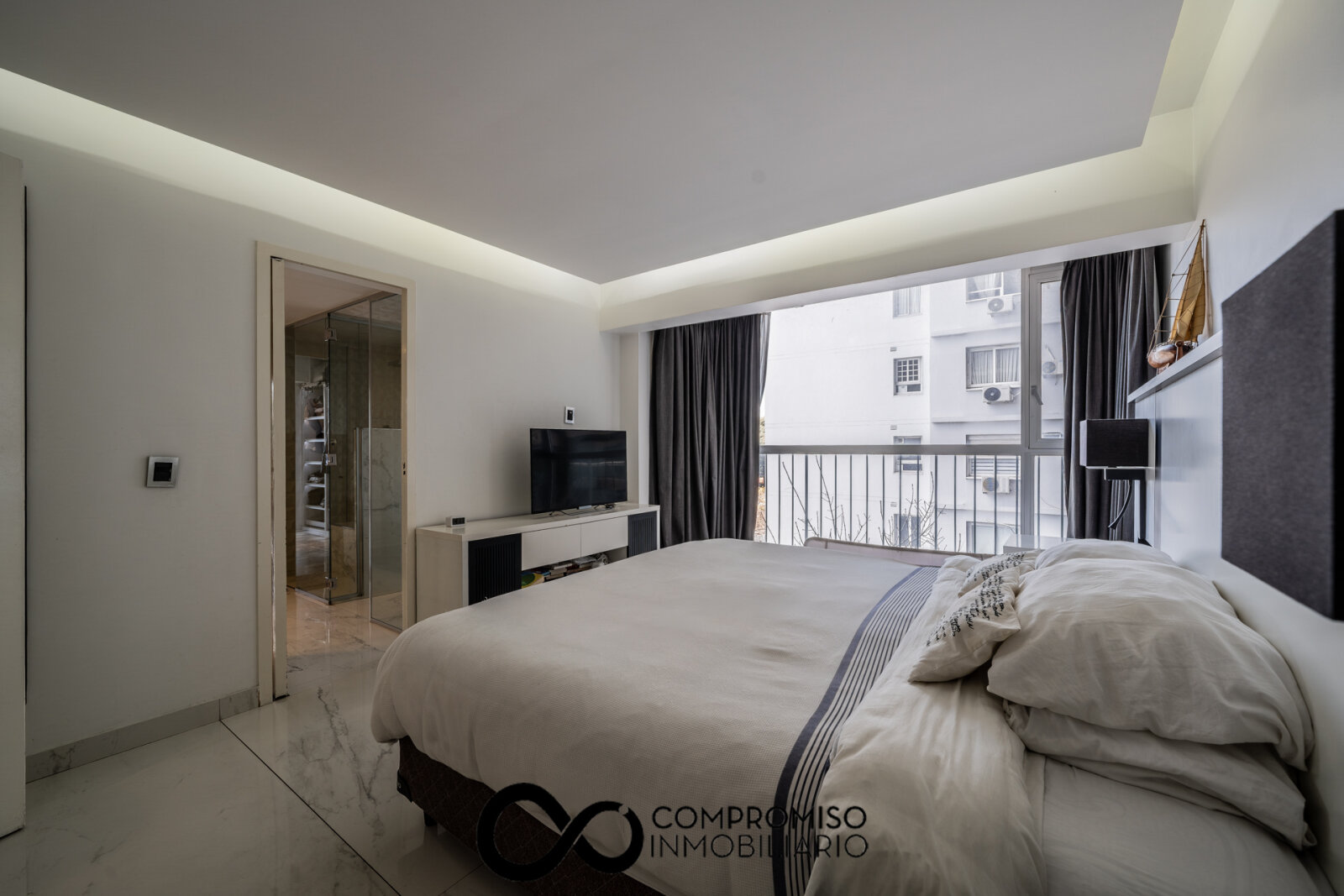 Venta. Departamento 5 Ambientes. Terraza, Quincho, Vista. 2 Cocheras. Palermo - 18