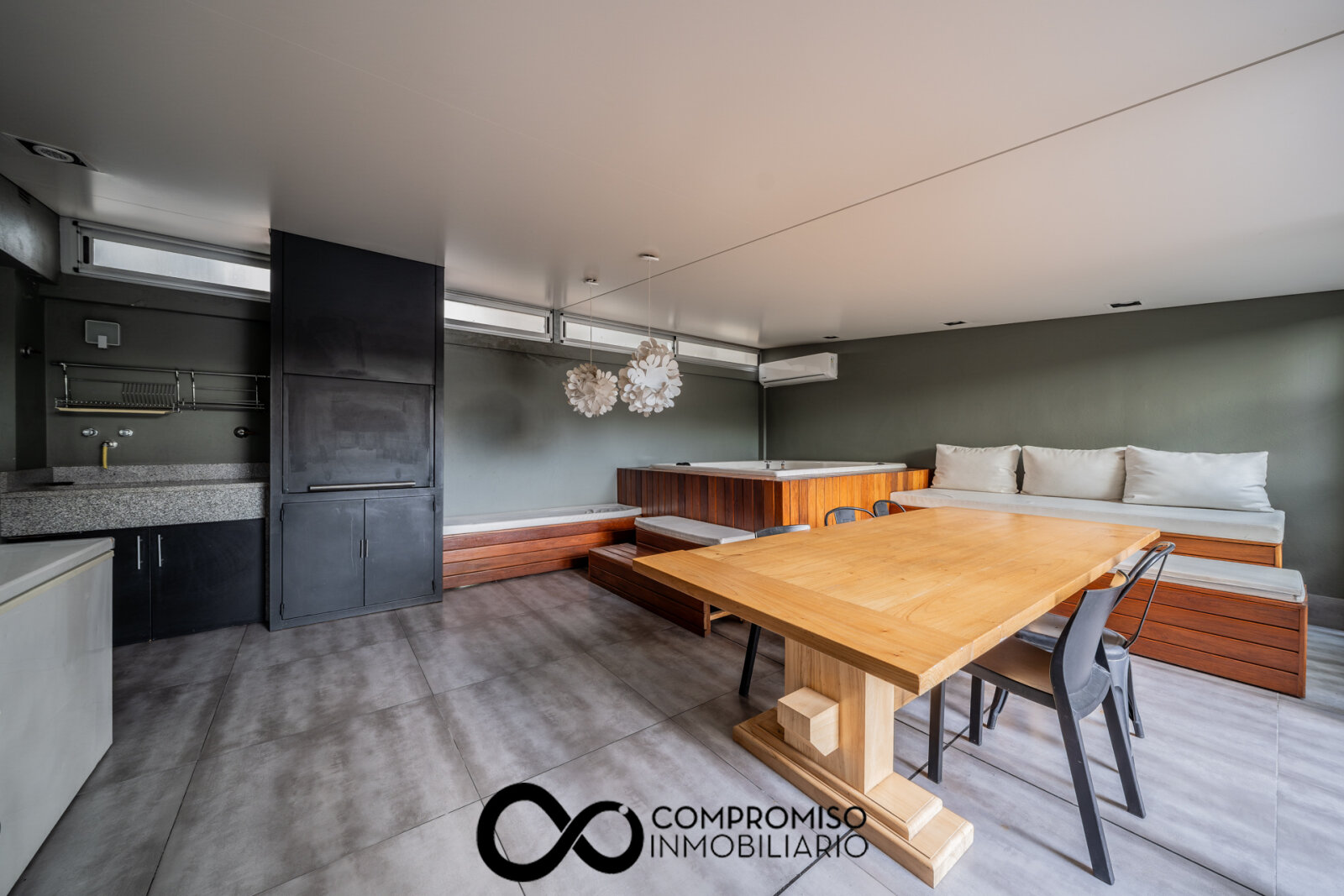 Venta. Departamento 5 Ambientes. Terraza, Quincho, Vista. 2 Cocheras. Palermo - 35