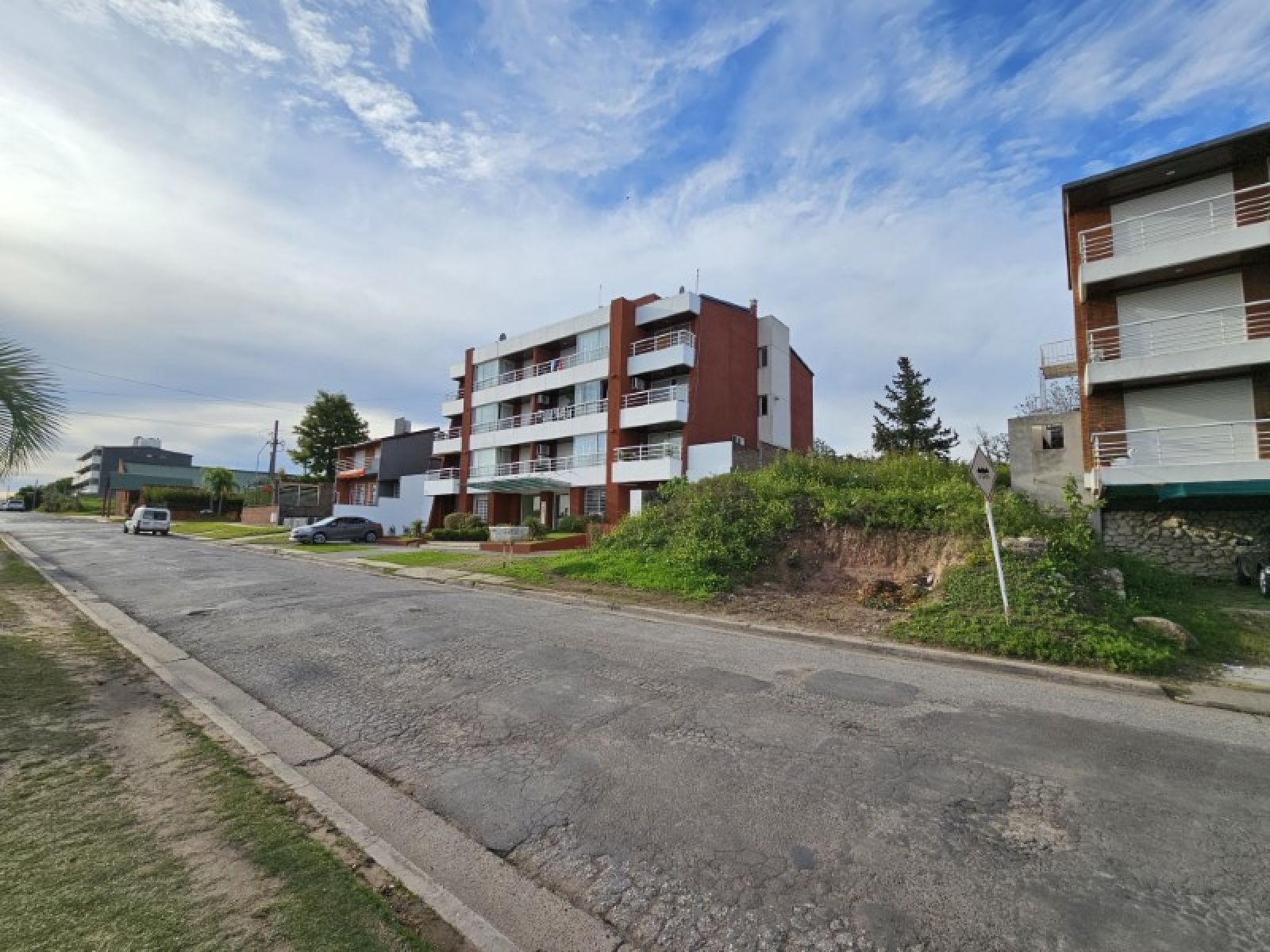 Terreno de 10x47 - ubicacion excepcional y vista al rio, ideal proyecto. - 6