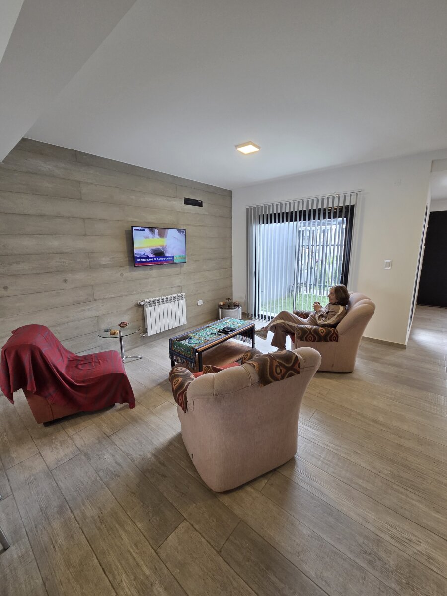 ALQUILER- DOCTA PARQUE- DUPLEX 3DORM- PISCINA- PATIO - Imagen 5