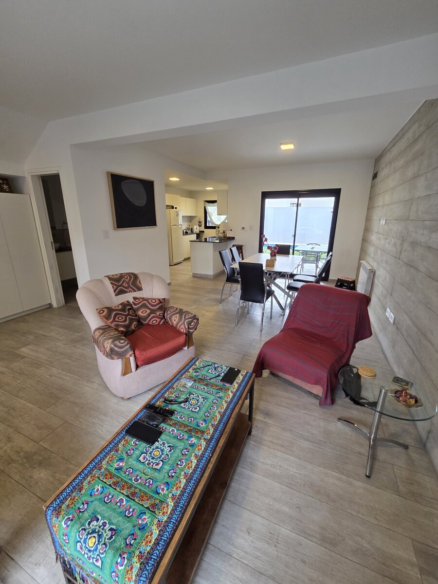 ALQUILER- DOCTA PARQUE- DUPLEX 3DORM- PISCINA- PATIO - Imagen 7