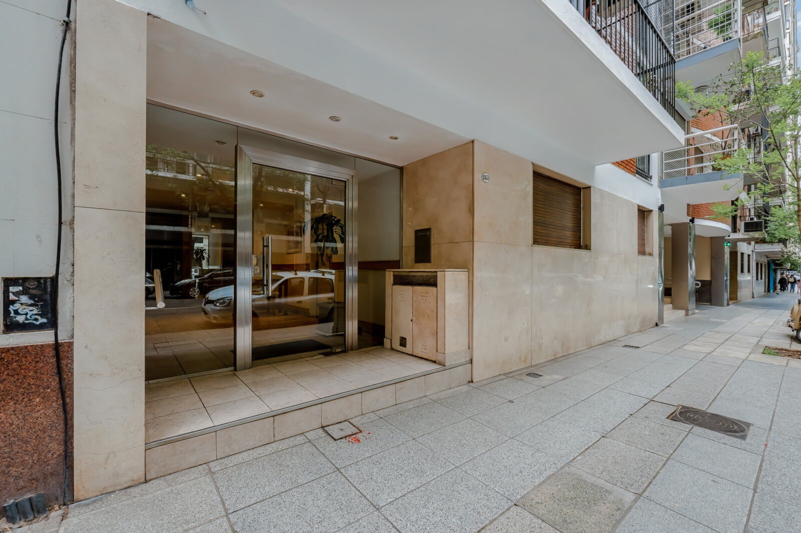 DEPARTAMENTO . PLANTA BAJA . PATIO PROPIO + APTO PROFESIONAL - 18