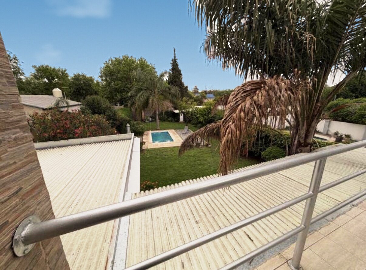Casa con gran parque y pileta en Villa Rivera Indarte- 4 dorm, 3 baños, cochera techada - Imagen 28