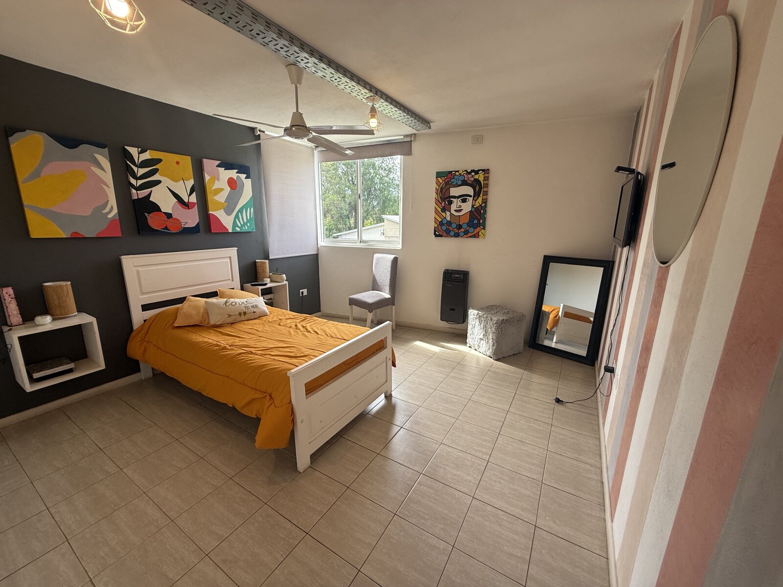 Casa con gran parque y pileta en Villa Rivera Indarte- 4 dorm, 3 baños, cochera techada - 20
