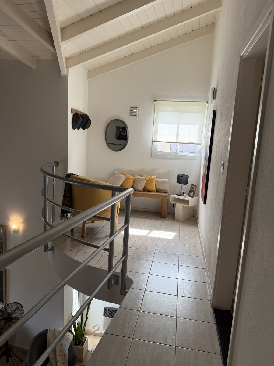 Casa con gran parque y pileta en Villa Rivera Indarte- 4 dorm, 3 baños, cochera techada - 19