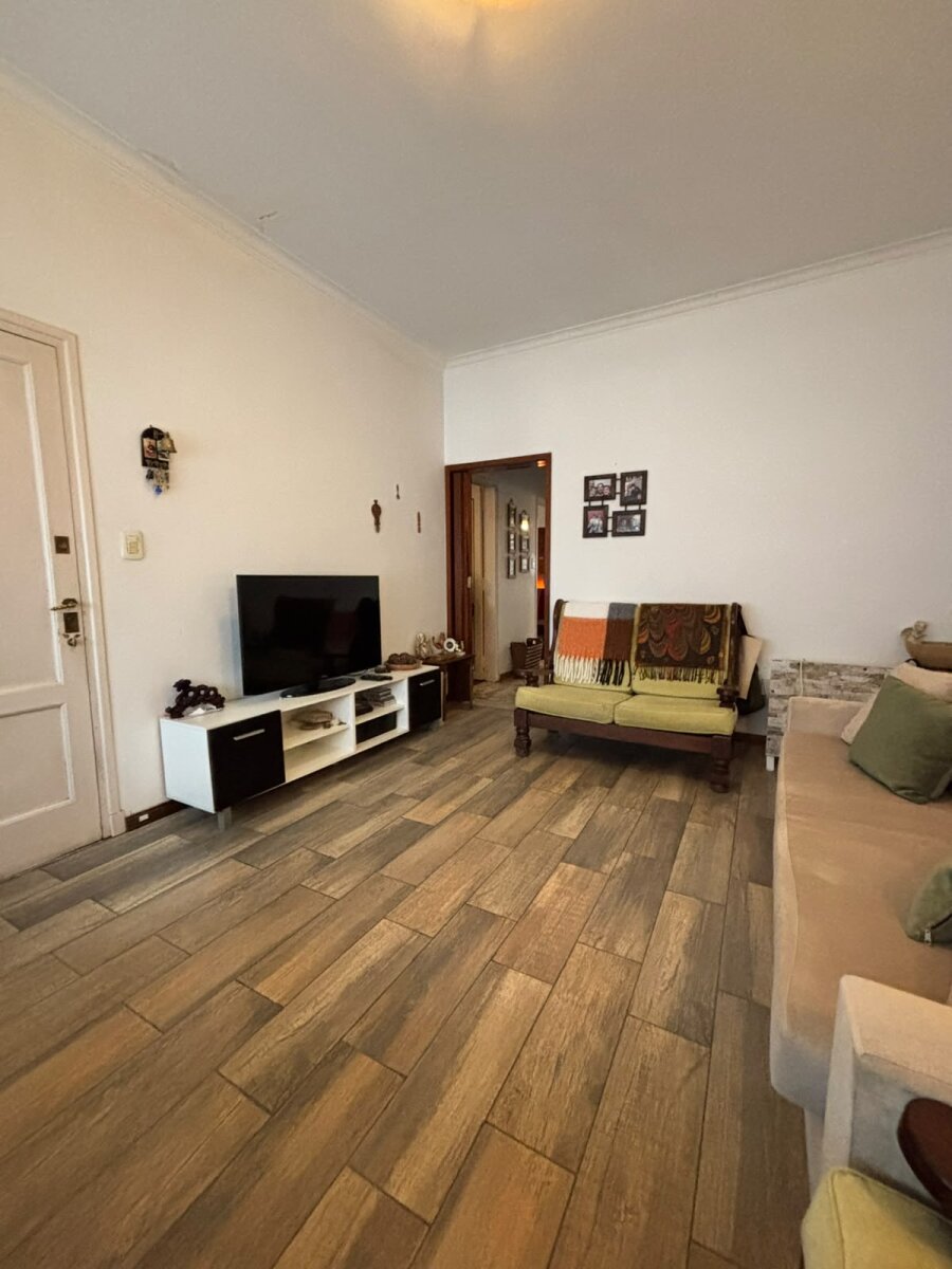 Casa 4 ambientes con pileta y parrilla en venta en Castelar Sur — foto 10