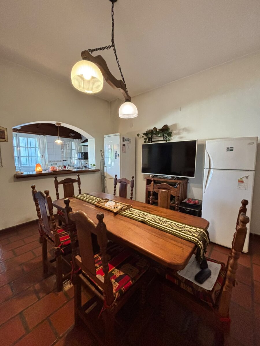 Casa 4 ambientes con pileta y parrilla en venta en Castelar Sur - 26