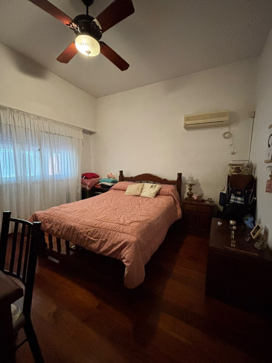 Casa 4 ambientes con pileta y parrilla en venta en Castelar Sur — foto 15