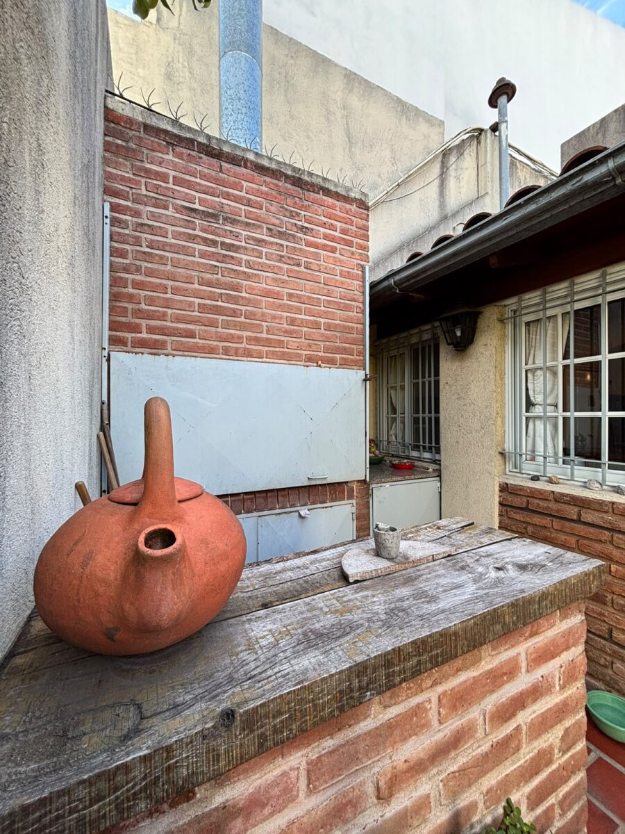 Casa 4 ambientes con pileta y parrilla en venta en Castelar Sur - 41
