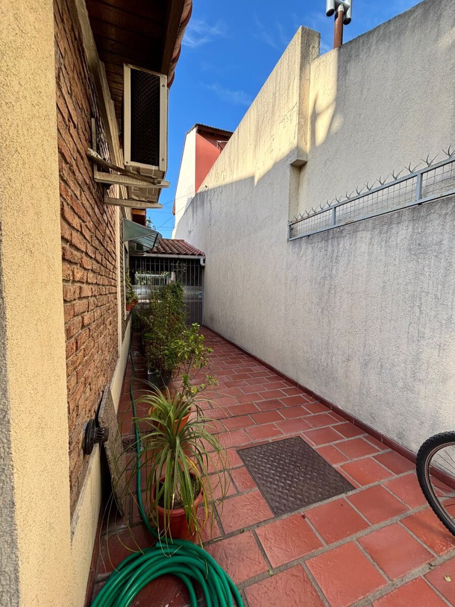 Casa 4 ambientes con pileta y parrilla en venta en Castelar Sur - 47