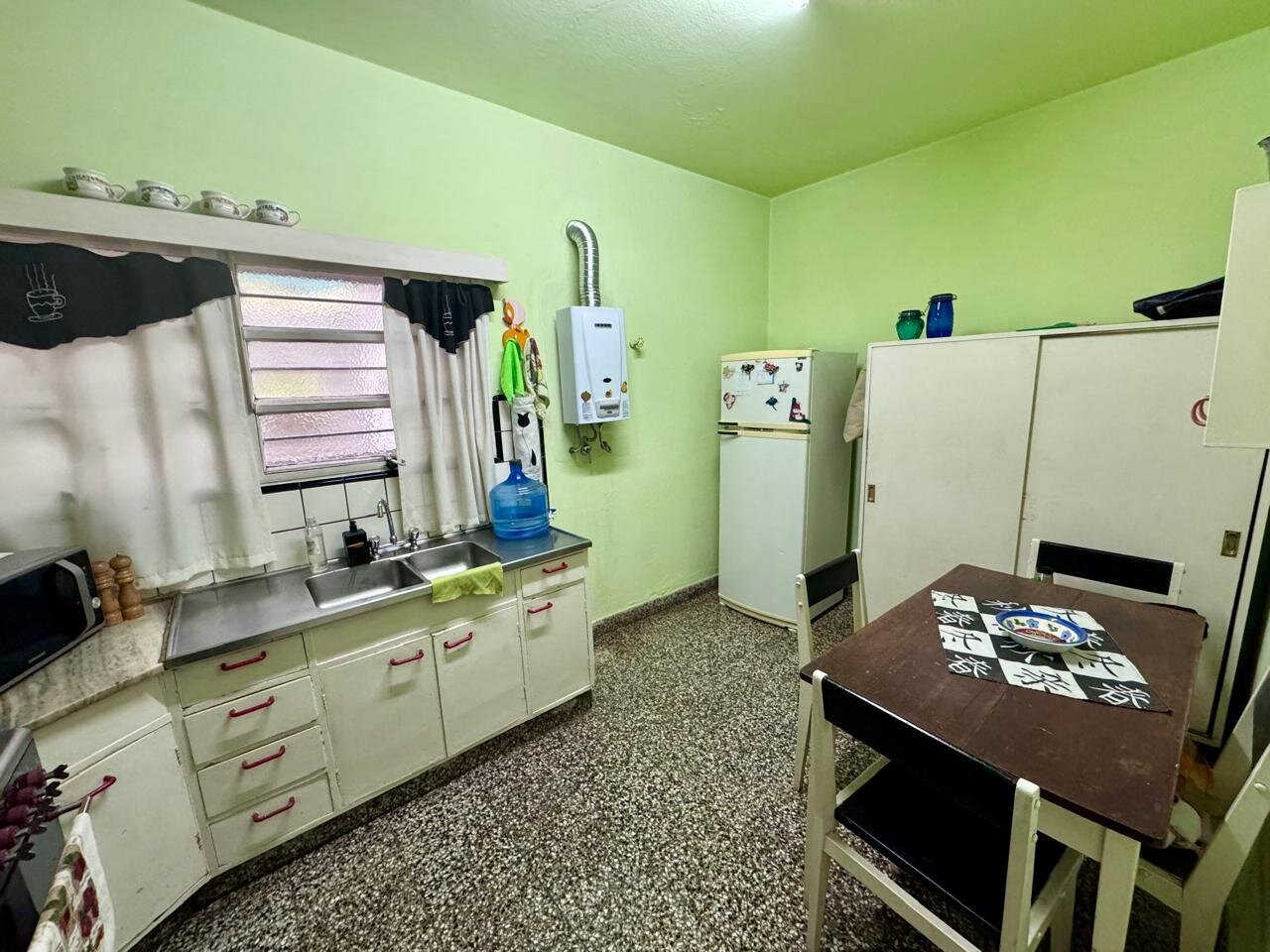 VENDO CASA EN GÜEMES - Imagen 9