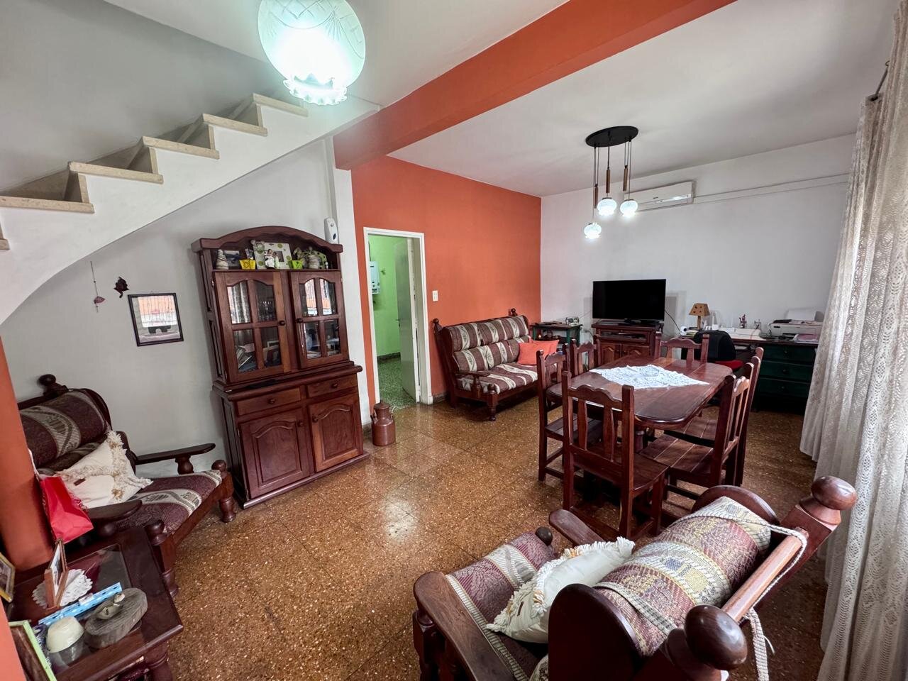VENDO CASA EN GÜEMES - Imagen 7