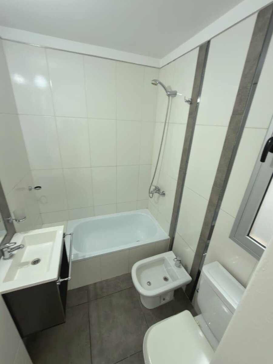 VENTA DEPTO Bº ALBERDI - Imagen 4