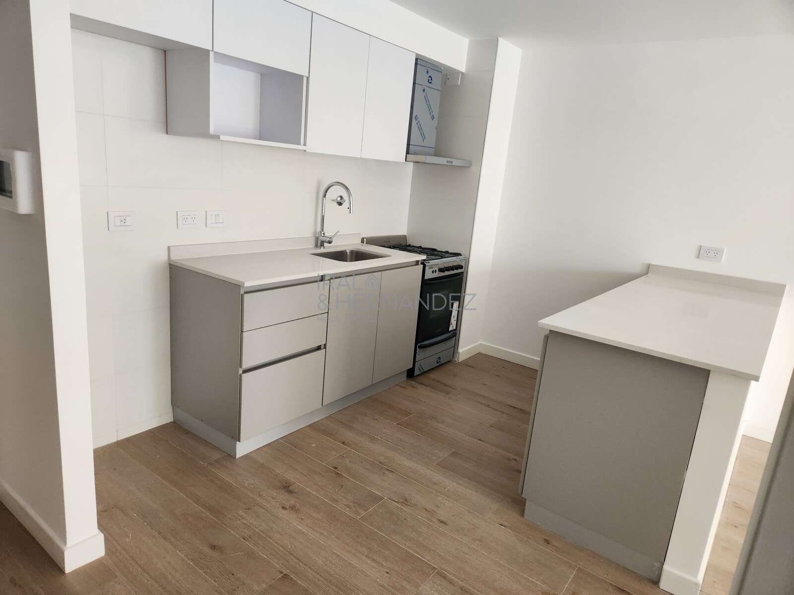 Alquiler departamento de 2 ambientes con cochera en Villa Urquiza — foto 8