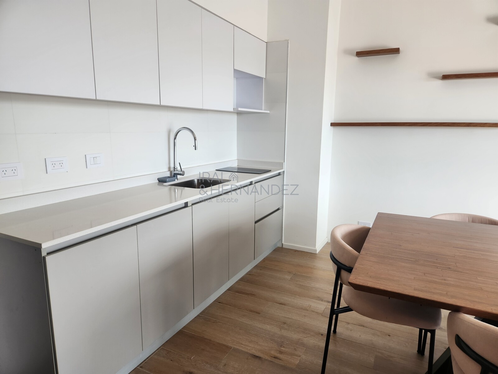 Alquiler departamento de 2 ambientes con cochera en Villa Urquiza - 23