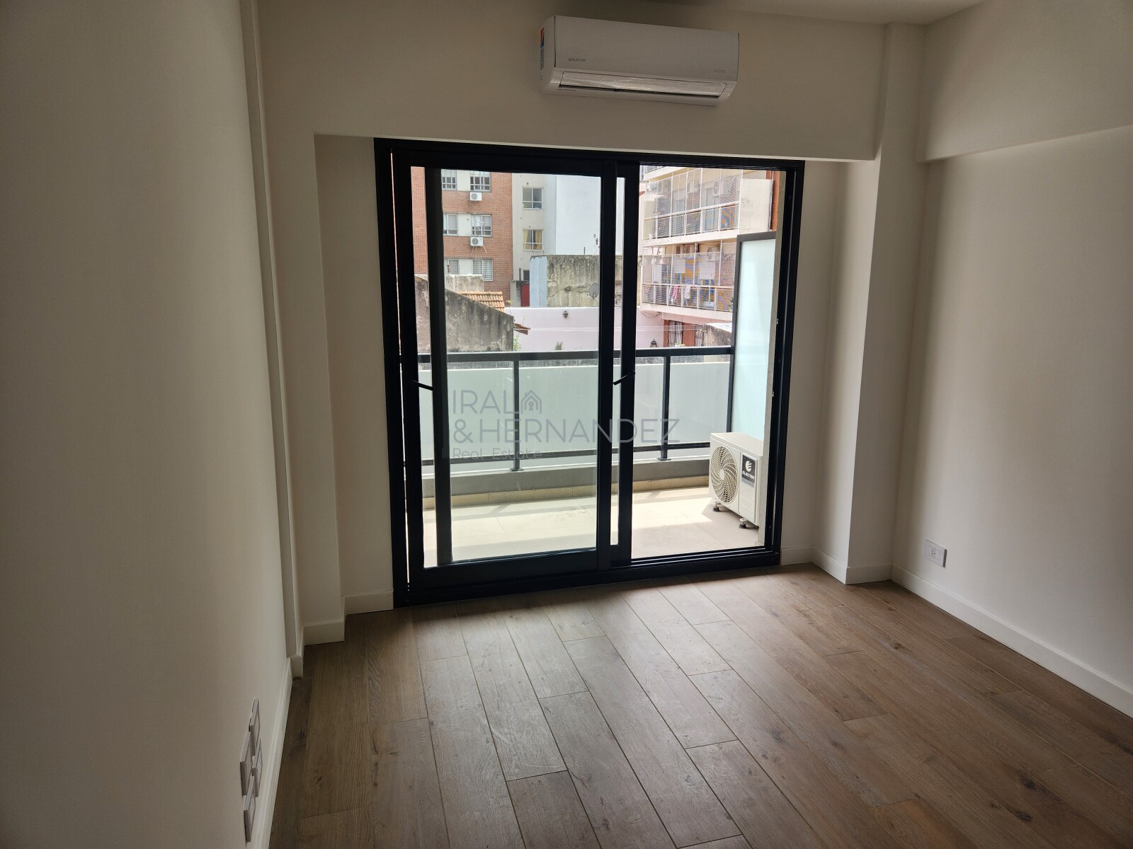 Alquiler departamento de 2 ambientes con cochera en Villa Urquiza — foto 6