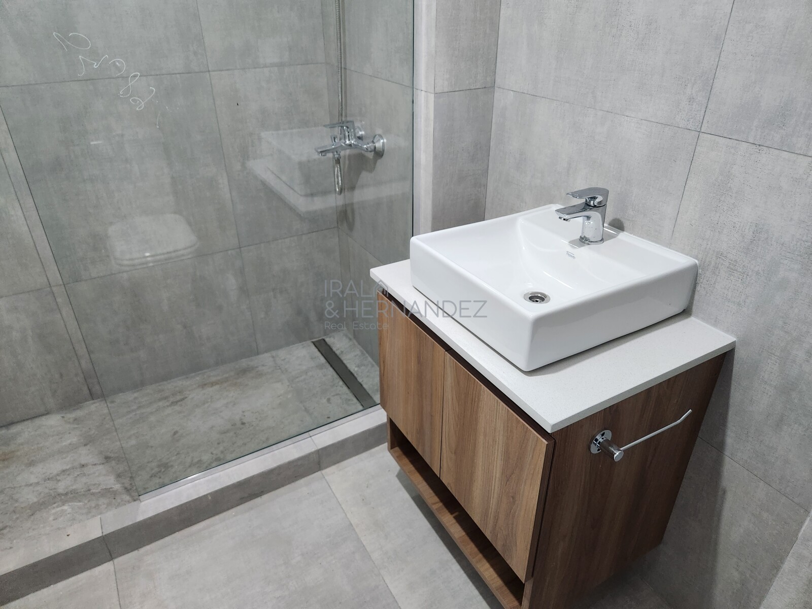 Alquiler departamento de 2 ambientes con cochera en Villa Urquiza — foto 13