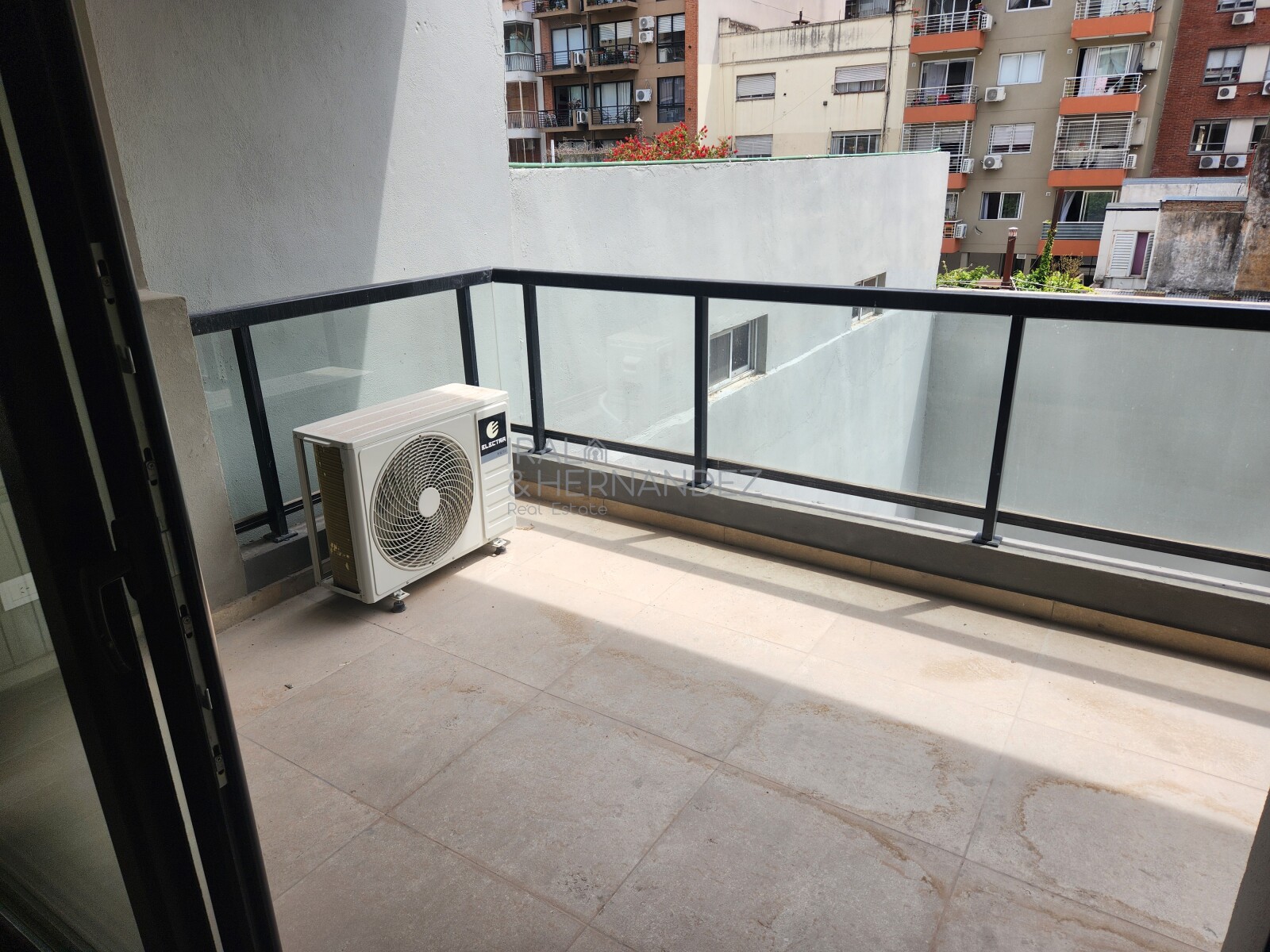 Alquiler departamento de 2 ambientes con cochera en Villa Urquiza - 16