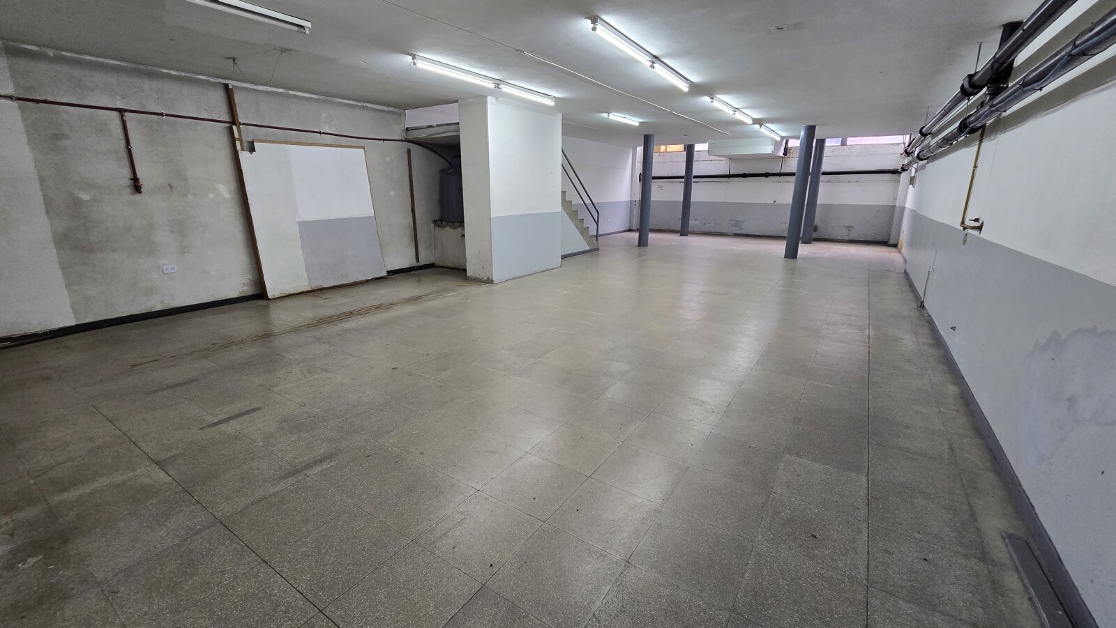 ALQUILER LOCAL DE 400 m² QUILMES CENTRO - 13