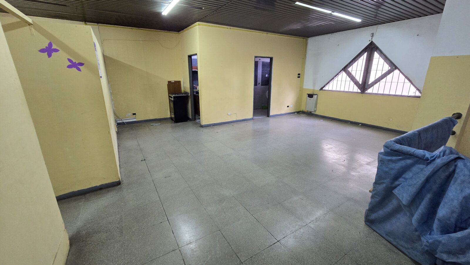 ALQUILER LOCAL DE 400 m² QUILMES CENTRO - 21