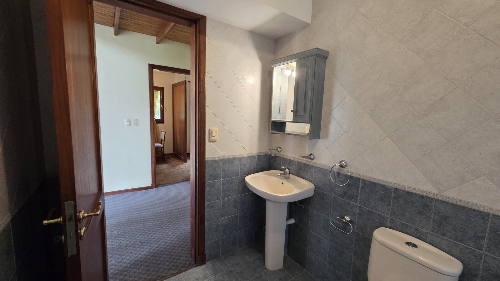VENTA CASA BARRIO EL CARMEN EXCELENTE TERRENO - 26