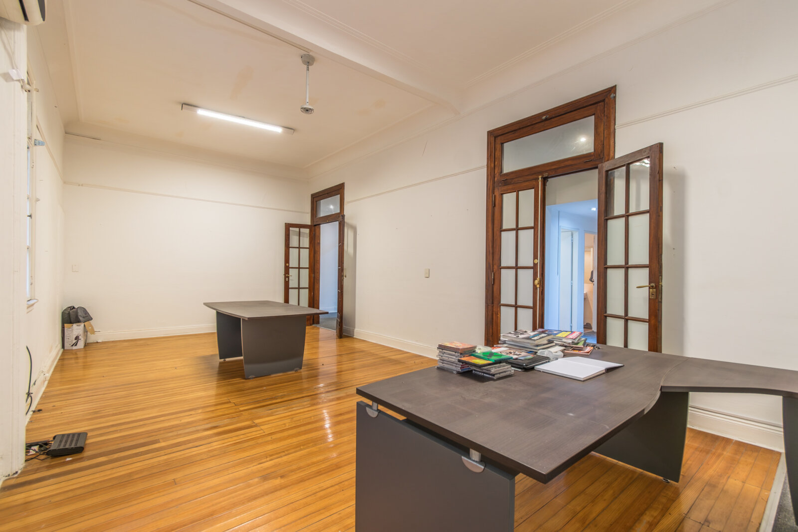 Venta. Oficina 9 ambientes. Plaza Roma. San Nicolás - 22
