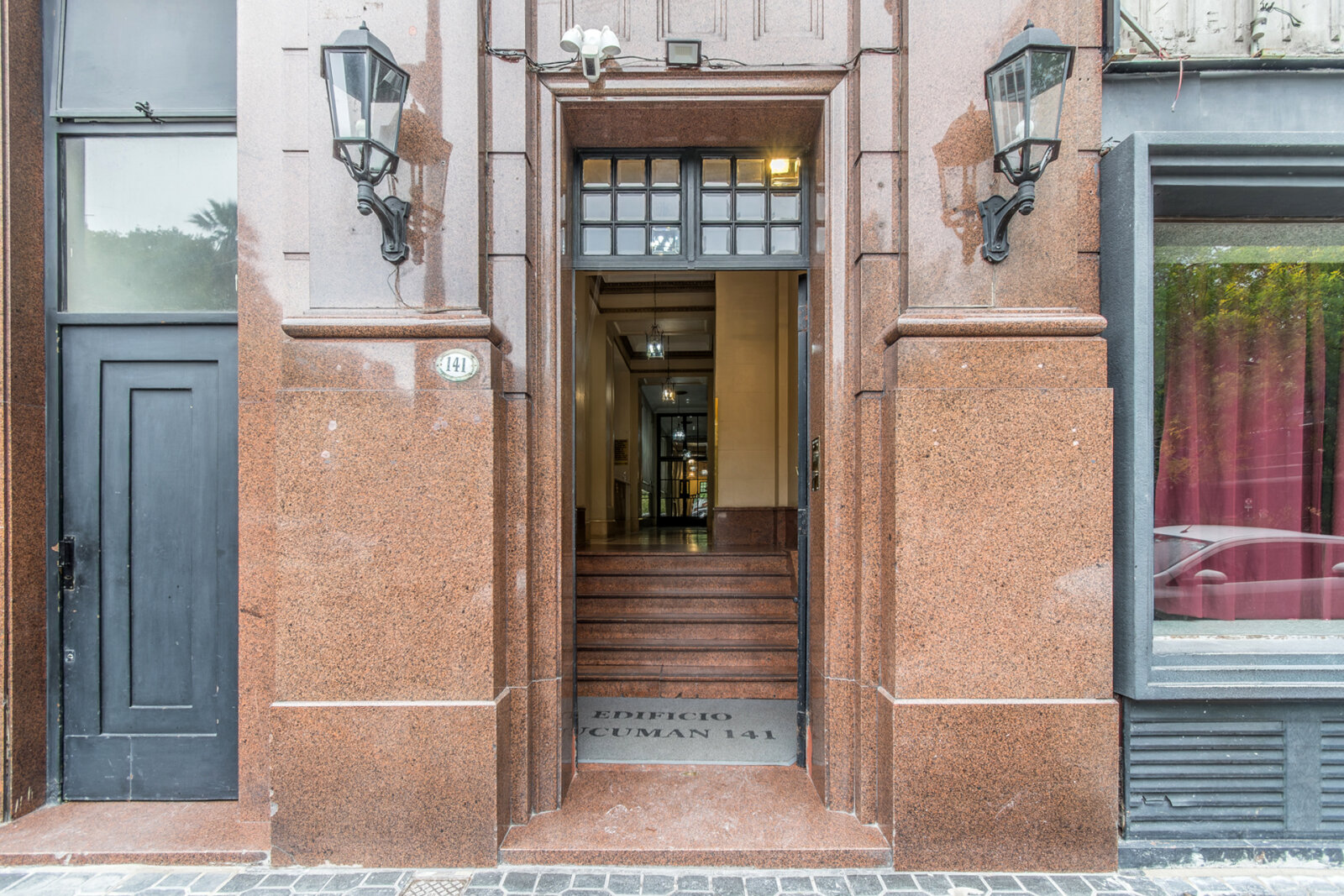 Venta. Oficina 9 ambientes. Plaza Roma. San Nicolás - 35