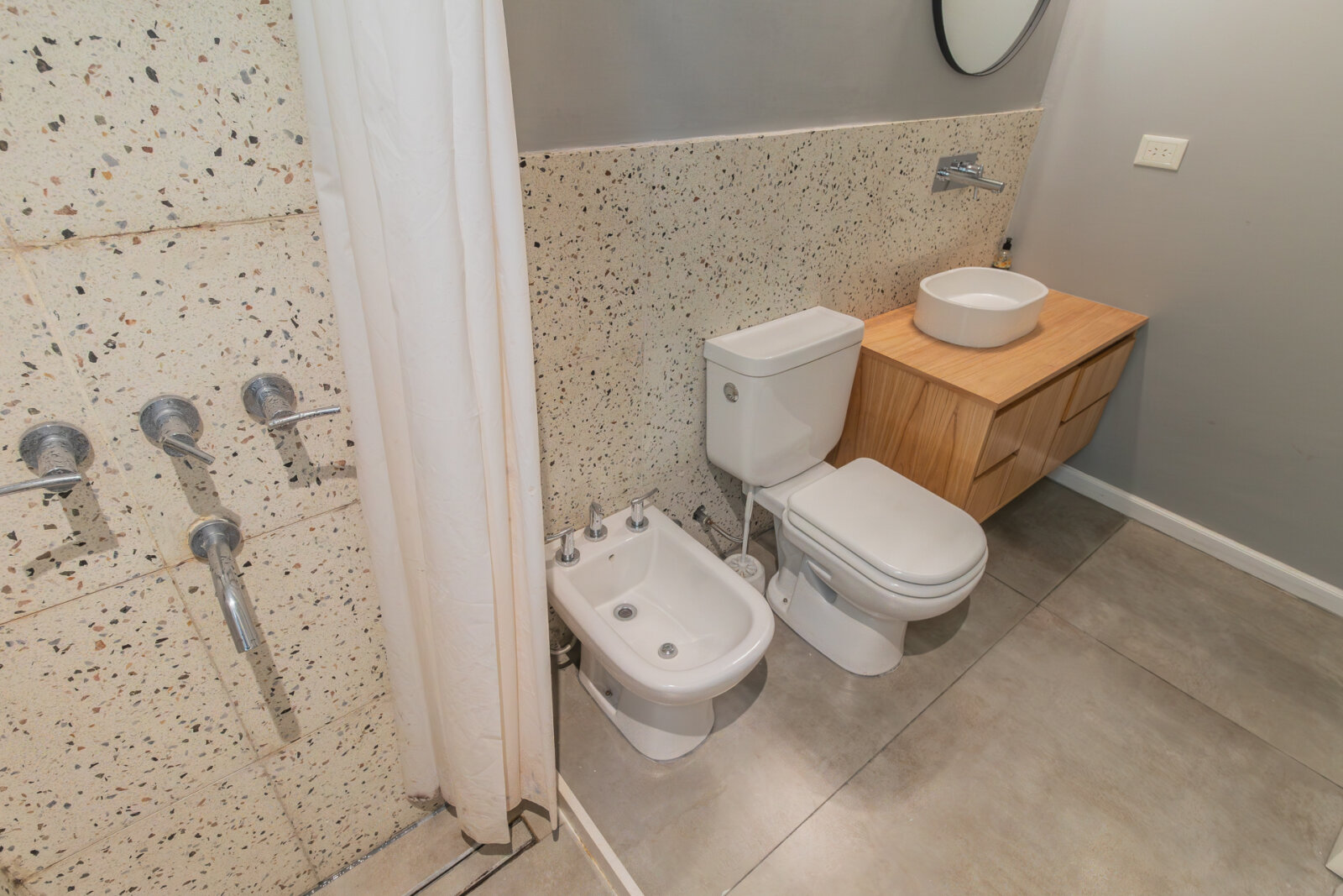 Venta. Casa 4 AMB. Parrilla. Patio. Terraza. Villa del Parque. - 18