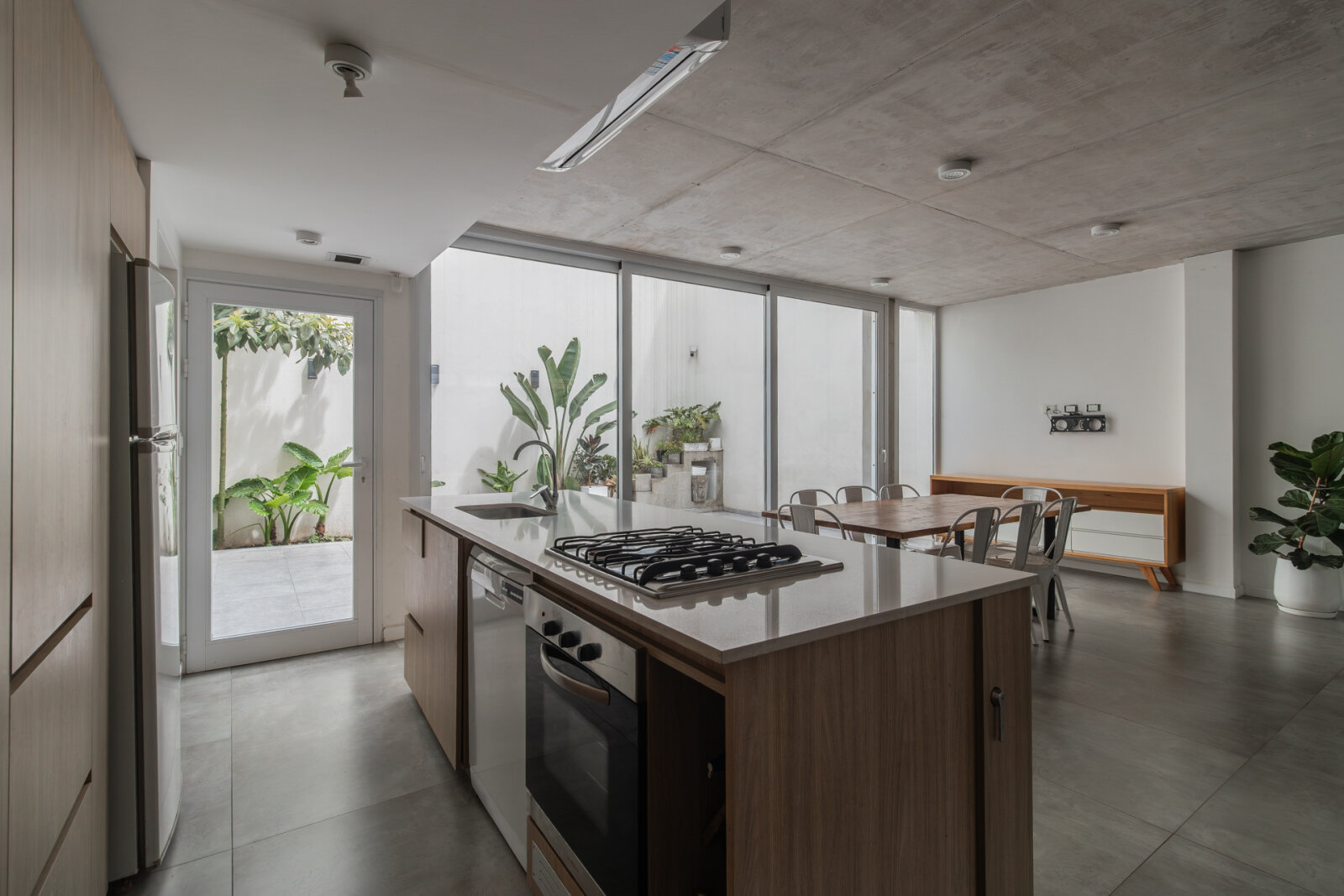 Venta. Casa 4 AMB. Parrilla. Patio. Terraza. Villa del Parque. - 32