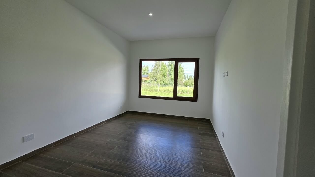 Casa en venta a estrenar en Fincas del Alba, Canning - 4 ambientes con pileta - Apta crédito - 43