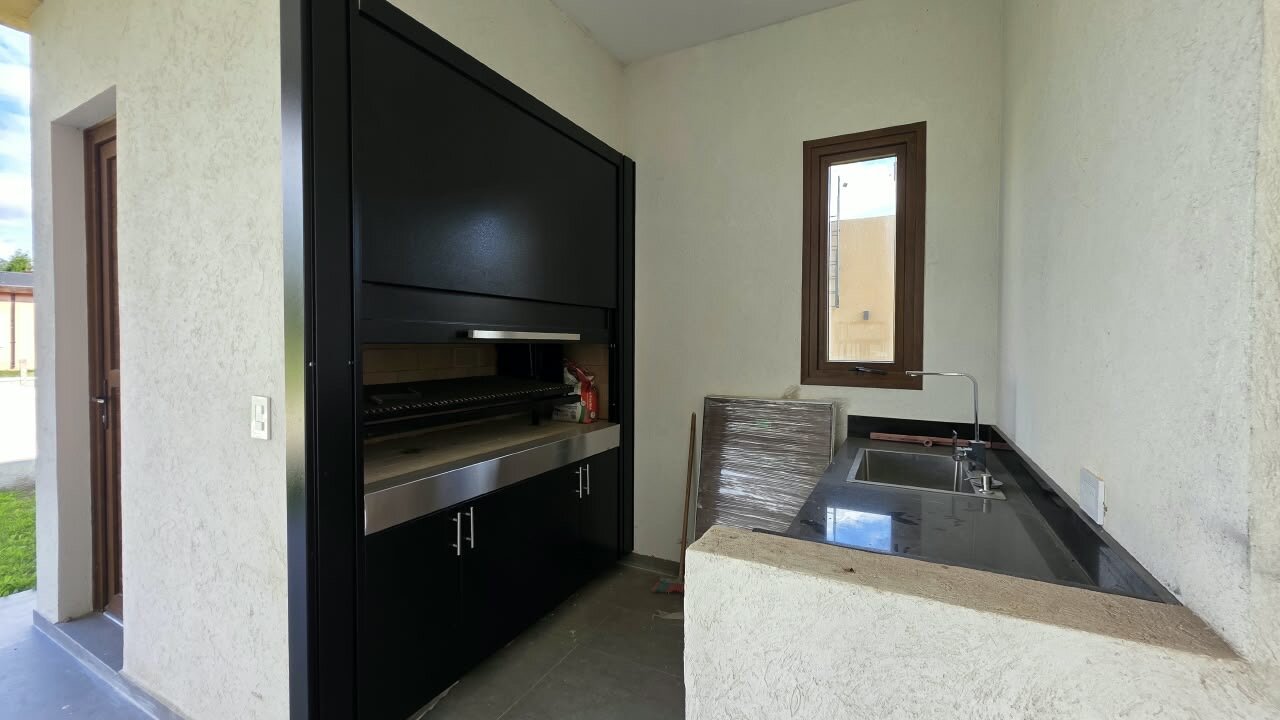 Casa en venta a estrenar en Fincas del Alba, Canning - 4 ambientes con pileta - Apta crédito — foto 8