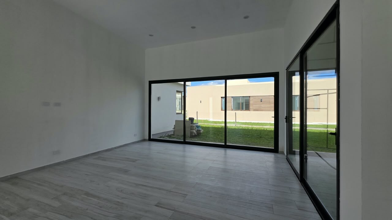 Casa a estrenar en Fincas del Alba, Canning - 4 ambientes, lote de 800 m² con pileta - 23