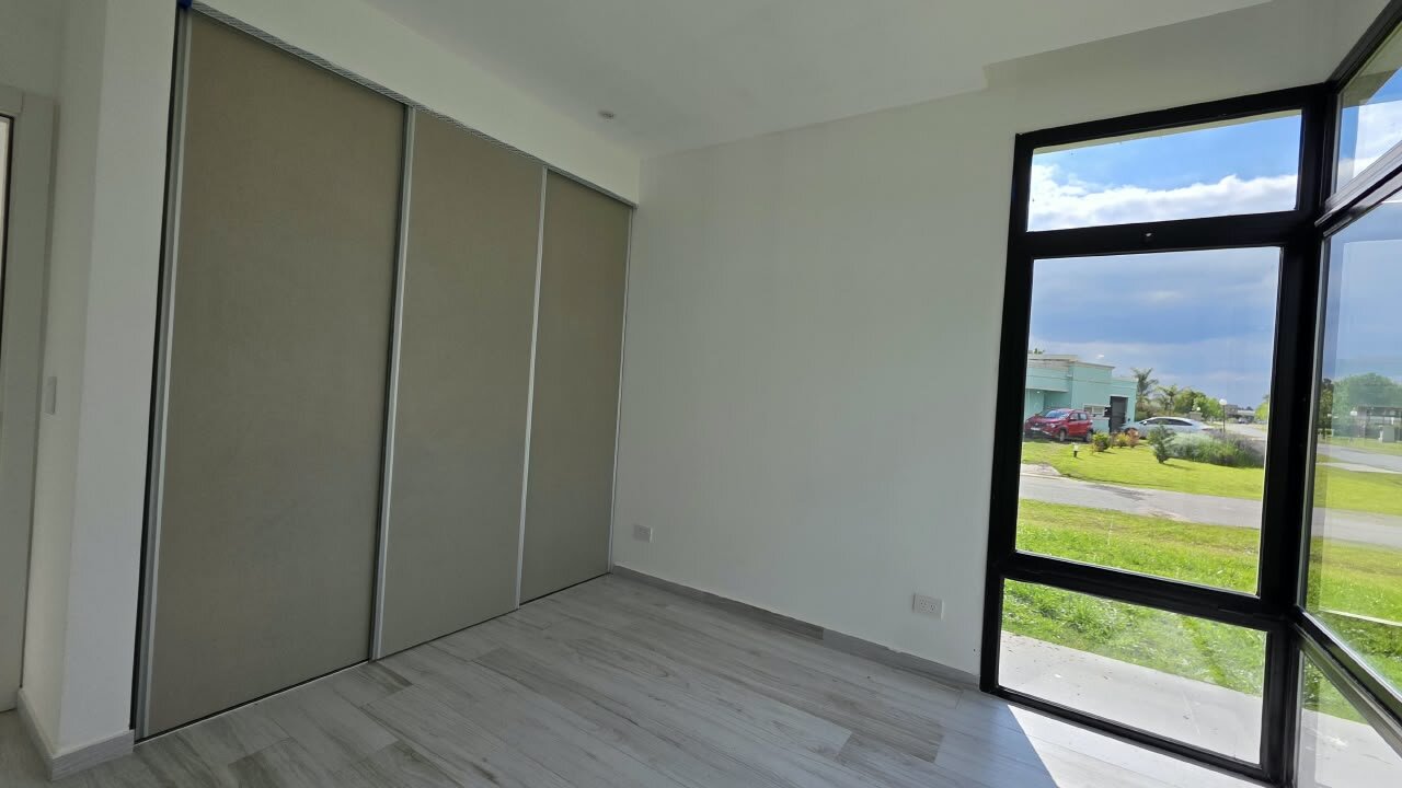 Casa a estrenar en Fincas del Alba, Canning - 4 ambientes, lote de 800 m² con pileta - 25