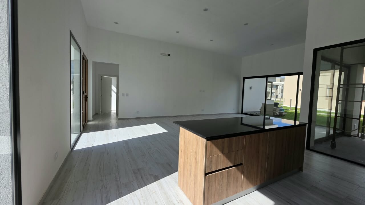 Casa a estrenar en Fincas del Alba, Canning - 4 ambientes, lote de 800 m² con pileta — foto 11