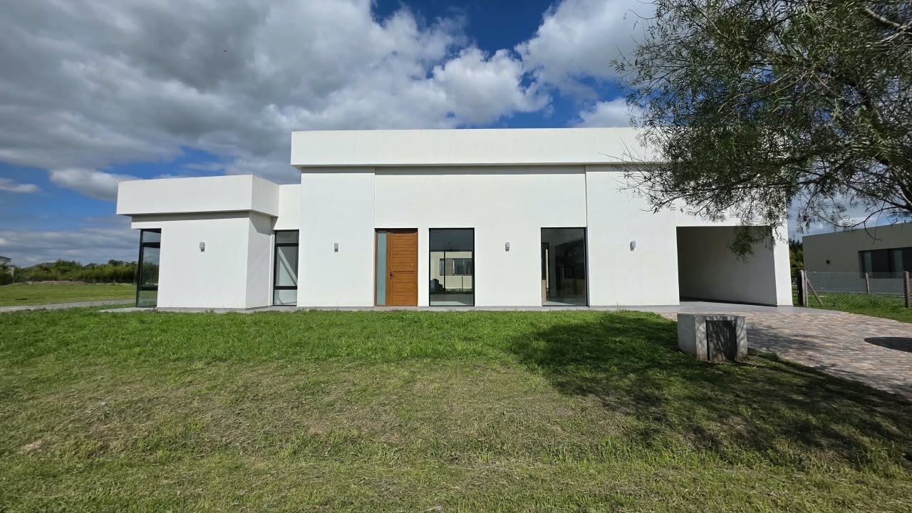 Casa a estrenar en Fincas del Alba, Canning - 4 ambientes, lote de 800 m² con pileta - 46