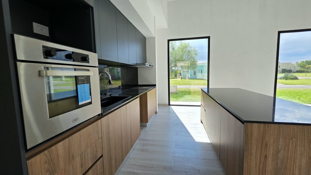 Casa a estrenar en Fincas del Alba, Canning - 4 ambientes, lote de 800 m² con pileta - 20