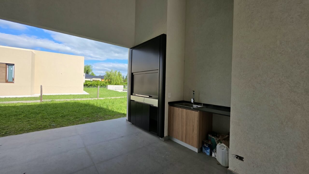 Casa a estrenar en Fincas del Alba, Canning - 4 ambientes, lote de 800 m² con pileta — foto 7