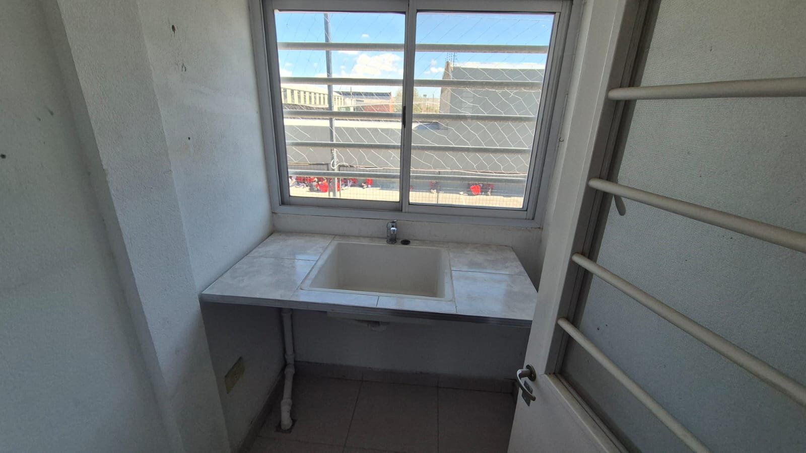 ALQUILER DE DEPARTAMENTO 2 AMBIENTES CON COCHERA — foto 13