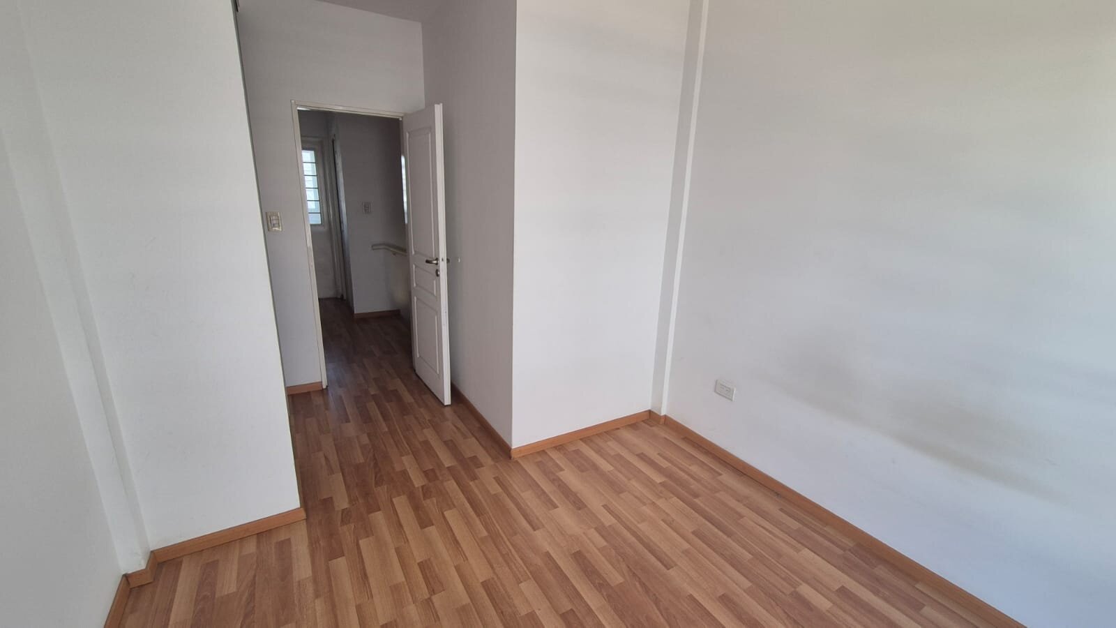 ALQUILER DE DEPARTAMENTO 2 AMBIENTES CON COCHERA — foto 11