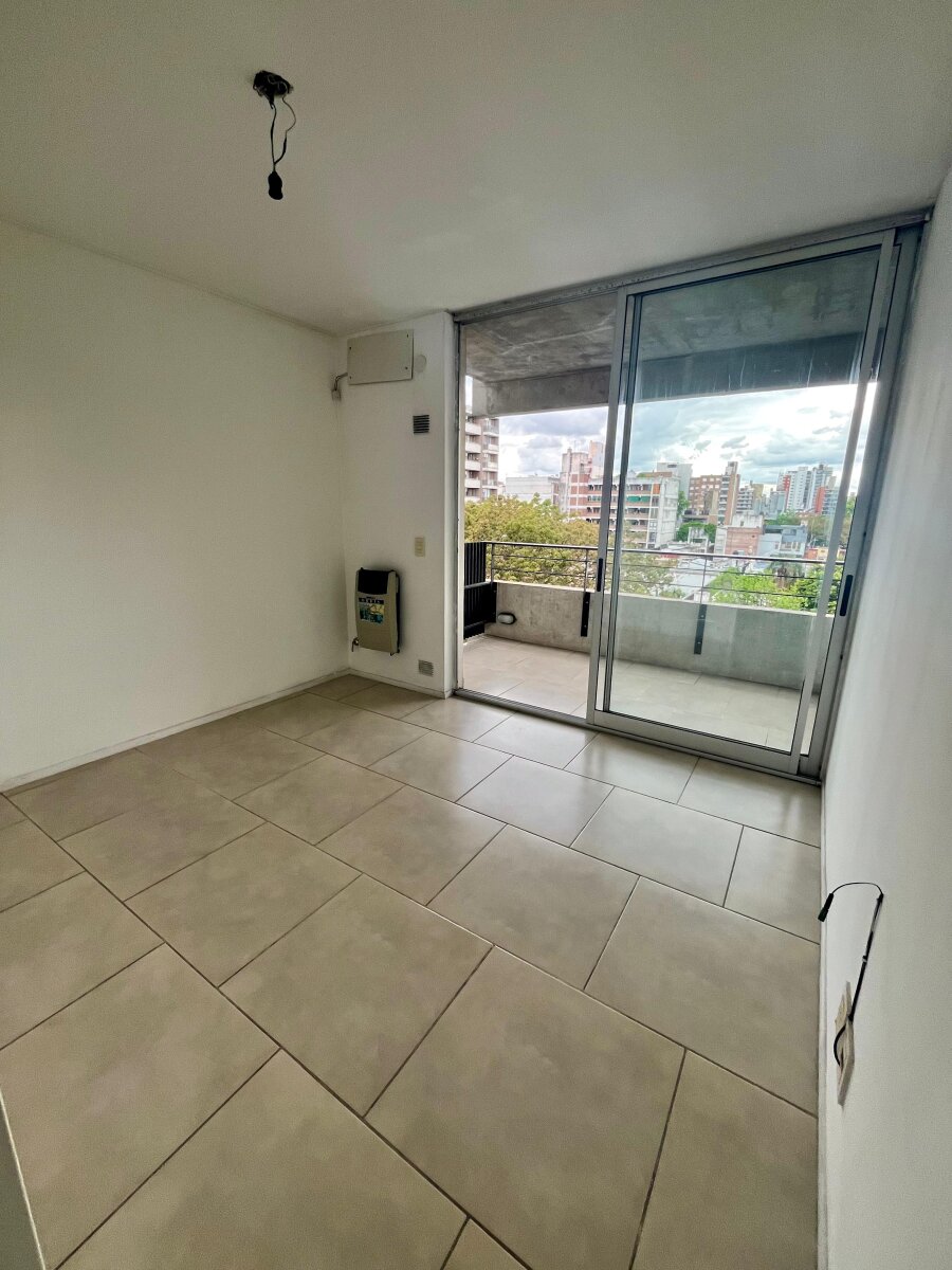 Monoambiente - Av. Francia 1262 - 9