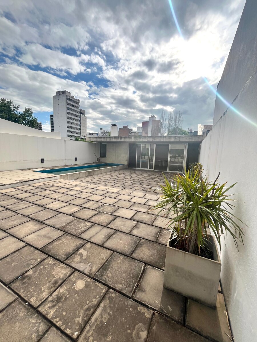 Monoambiente - Av. Francia 1262 - 15